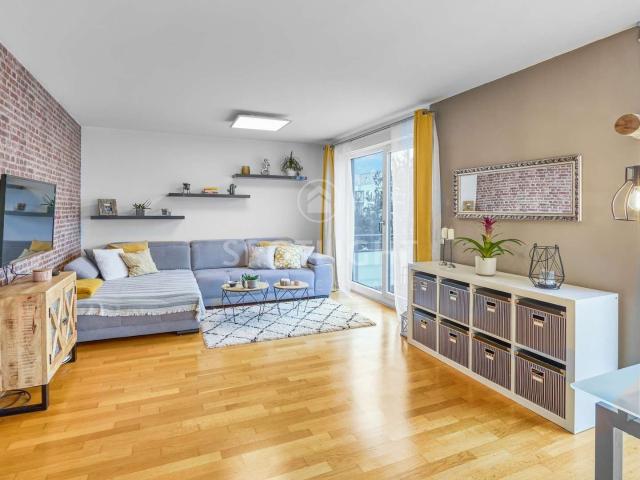 Top modern, ruhig und kurze Wege: 2 Zimmer Wohnung mit günstiger Erbpacht