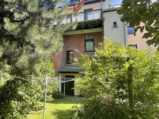 Top moderne Wohnung mit Balkon !