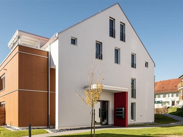 Top moderne Wohnung in Rossrüti