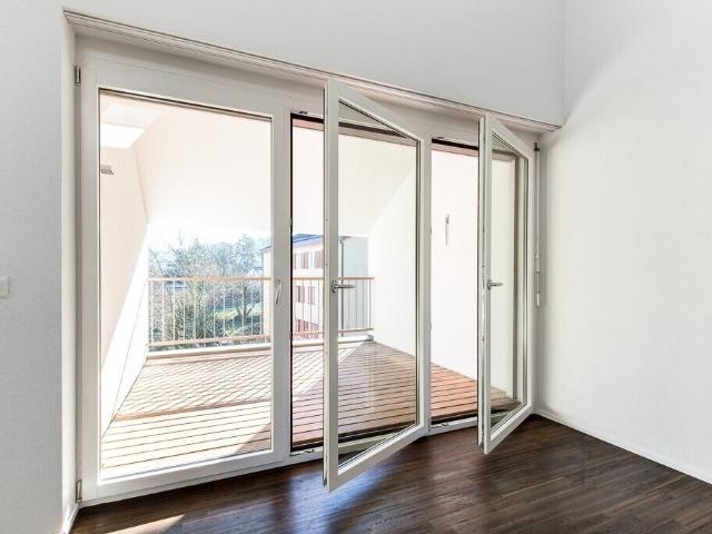 Top moderne Dachwohnung in der Nähe des Zürichsees | dreamo. Ch