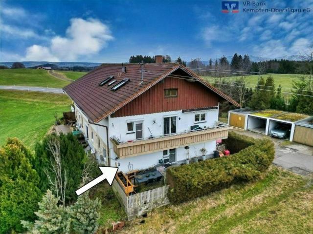 Top modernisierte 3 Zimmer Eigentumswohnung im Erdgeschoß mit schöner Terrasse