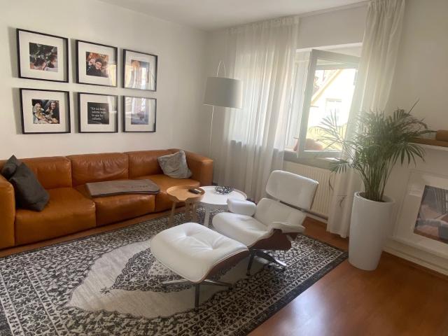 Top sanierte 3 Zimmer Wohnung im Herzen der Altstadt
