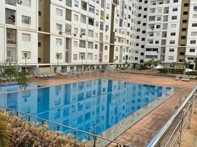 Top studio avec piscine