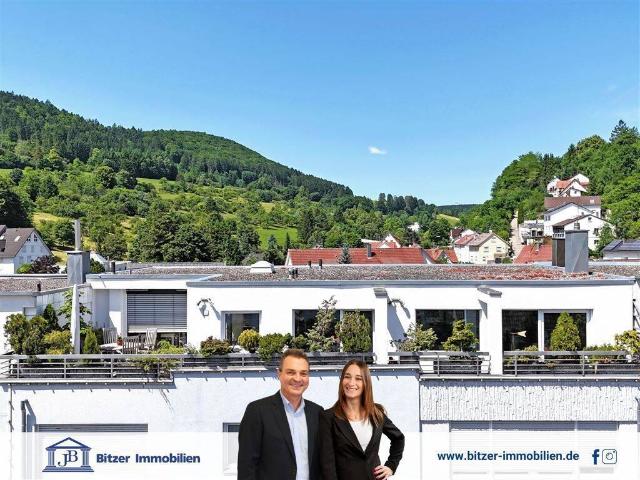 TOP Penthouse mit sonniger Dachterrasse, Loggia und Balkon in zentraler Lage