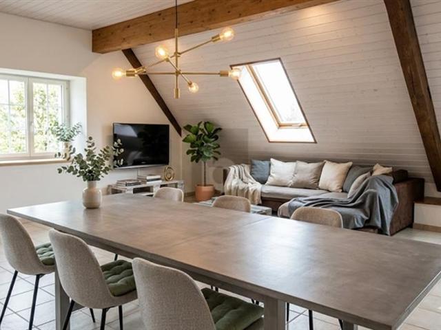 TOP PREIS MODERN UND GERÄUMIG