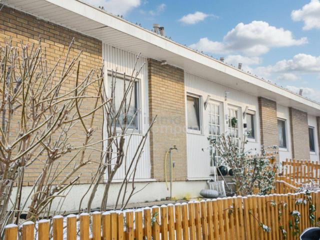 TOP Lage! Einfamilienhaus mit Doppelgarage auf großem Grundstück!