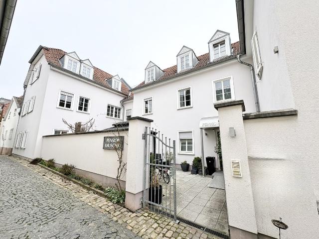 'TOP Rendite' Ehemalige Pension in bevorzugter Lage von Wiesbaden Biebrich