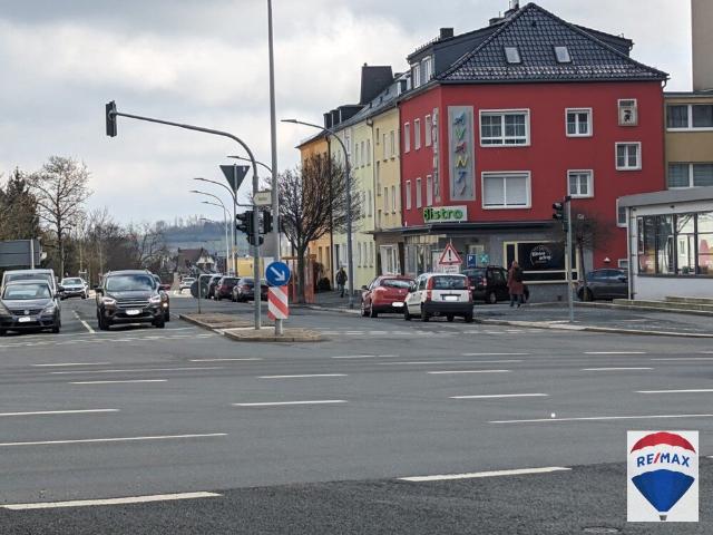 TOP renoviert TOP Lage! 3 Familienhaus mit Gewerbe in Hof/Saale