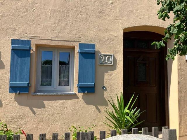 Top renoviertes Bauernhaus mit Scheune und schönem Bauerngarten