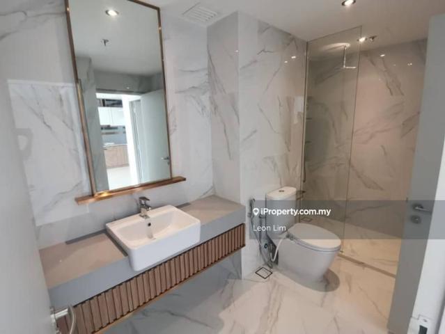 Top Residency, Setia Alam