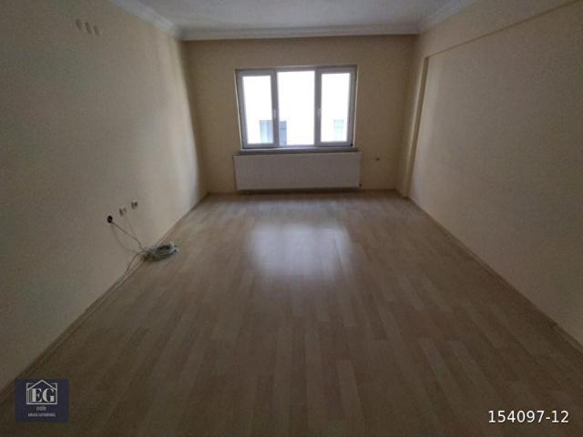 TOPÇU MAH. 3+1 2. ARA KAT 2 BALKONLU UYGUN FİYATLI