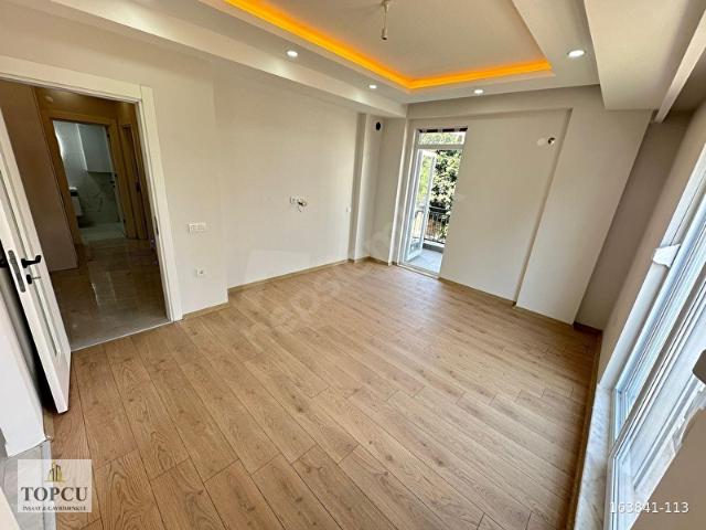 TOPCU'DAN_ERENKÖY'DE SIFIR ASANSÖRLÜ_SATILIK 2+1 ARAKAT DAİRE