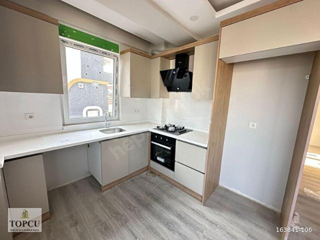 TOPCU'DAN_MEHMET AKİF'DE_SIFIR ASANSÖRLÜ KİRALIK 1+1 DAİRE