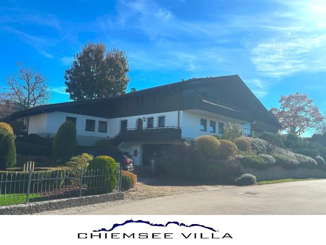 TOPLAGE CHIEMING * See & Bergblick * Chiemsee Villa Immobilien