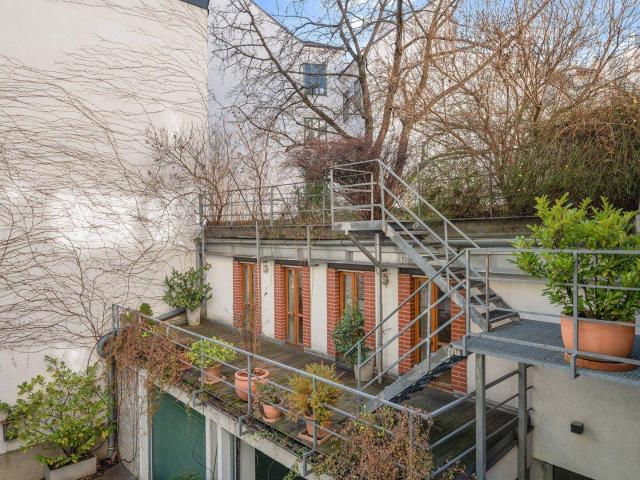 TOPLAGE ZWISCHEN PALAIS LIECHTENSTEIN/WÄHRINGER PARK: Einzigartiges Loft/Studio/Atelier mit Terrasse/Garten in Ruhelage