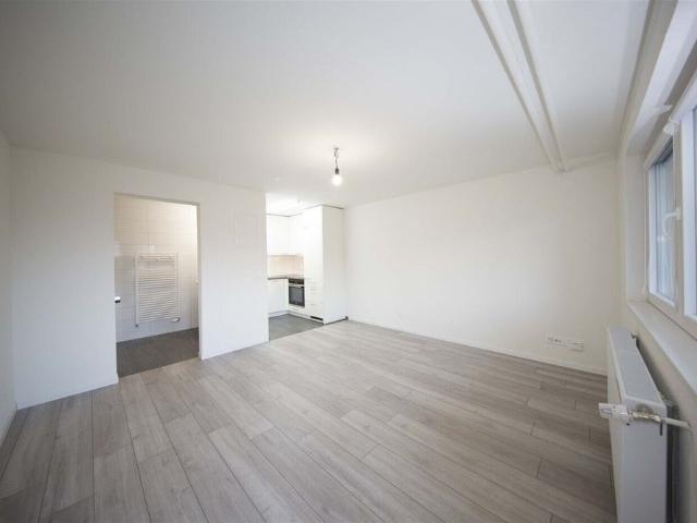 Topmoderne Studiowohnung mit Gartensitzplatz!