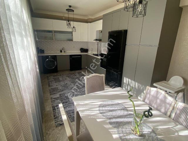 Toprak Emlak'tan Ank Keçiören Osmangazi Mah De 2.5+1 Full Yapılı Daire
