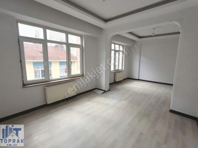 Toprak Emlak'tan Gökmeydan Ecesultan Sokakta 3+1 Dubleks Daire