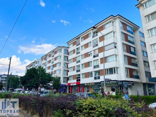 Toprak Emlak'tan Kybele Sitesi / Ara Kat / Kiralık 2+1