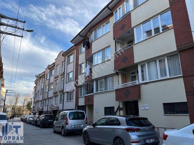 Toprak Emlaktan Osmangazi Mh/ Ara Kat /çift Balkonlu/kiralık 2+1