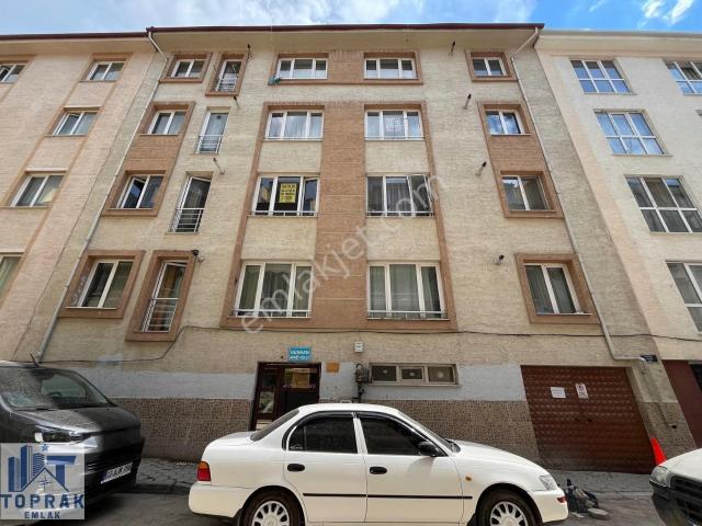 Toprak Emlak'tan Sütlüce Mh / Asansörlü Bina / Kiralık 2+0