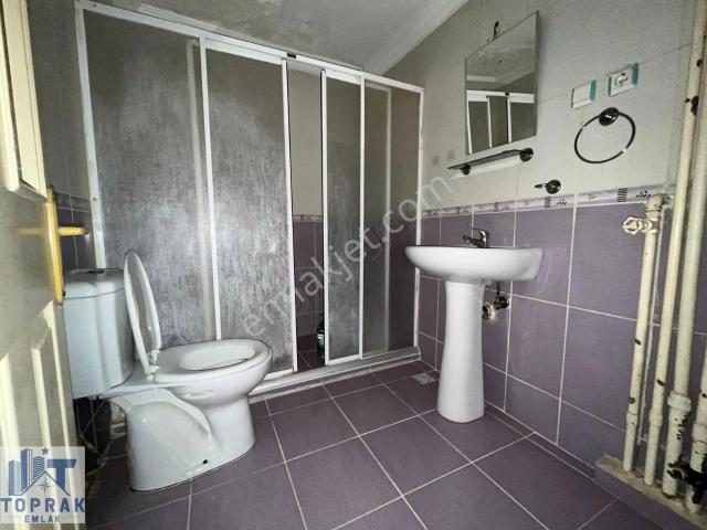 Toprak Emlak'tan Uluönder Mh / Ara Kat / Kiralık 2+1 Daire