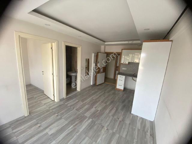 Topraklık Mahallesi 1+1 Arakat Balkonlu Fırsat Apart