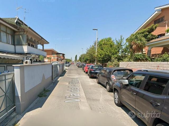 Torvaianica accogliente trilocale arredato