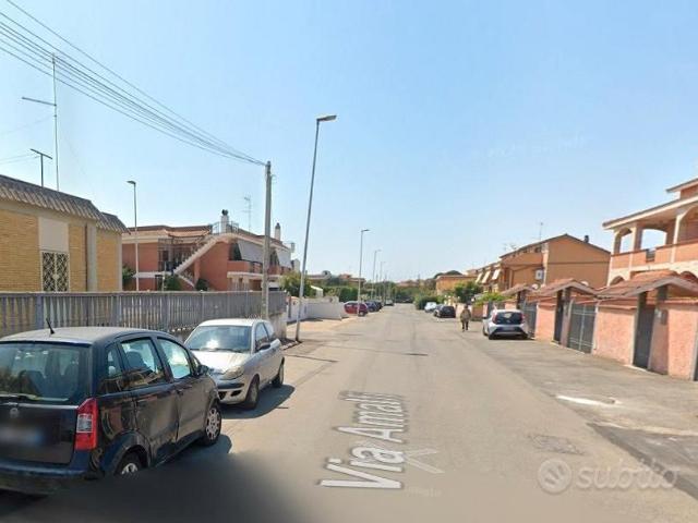 Torvaianica accogliente bilocale ammobiliato