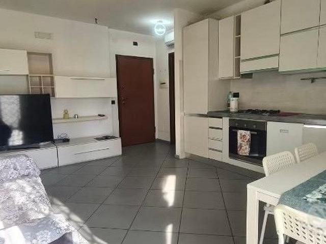 TOR CERVARA BILOCALE COn CANTINA E POSTO AUTO