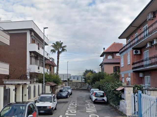 Tor sapienza stanza ad uso condiviso