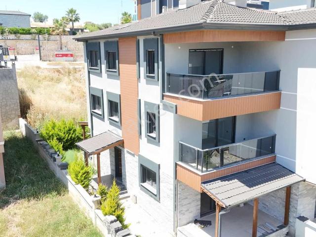 Torbalı Ayrancılar İnönü Mah.satılık Tripleks Villa