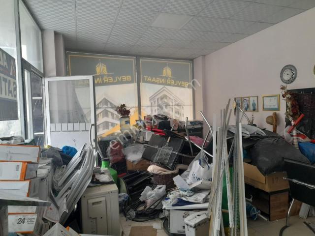 Torbalı Ayrancılar'da Ana Caddeye 50mt Kiralık Köşe Dükkan