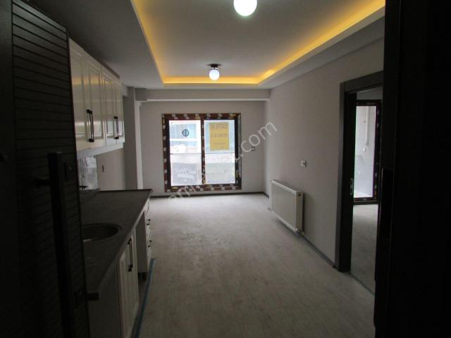 Torbalı Ayrancılarda Barışmanço Caddesi Üzerinde Sıfır Bina Ön Cephe 1+1 Satılık Daire