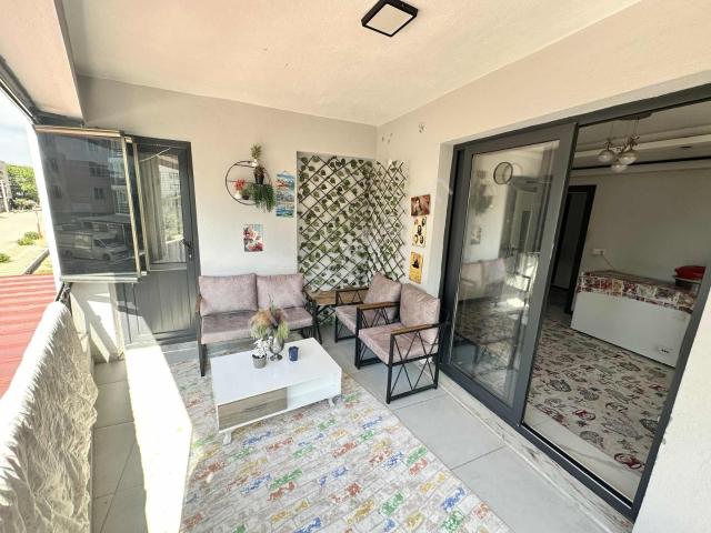 Torbalıda Geniş Balkonlu 115 M2 Kullanışlı Daire