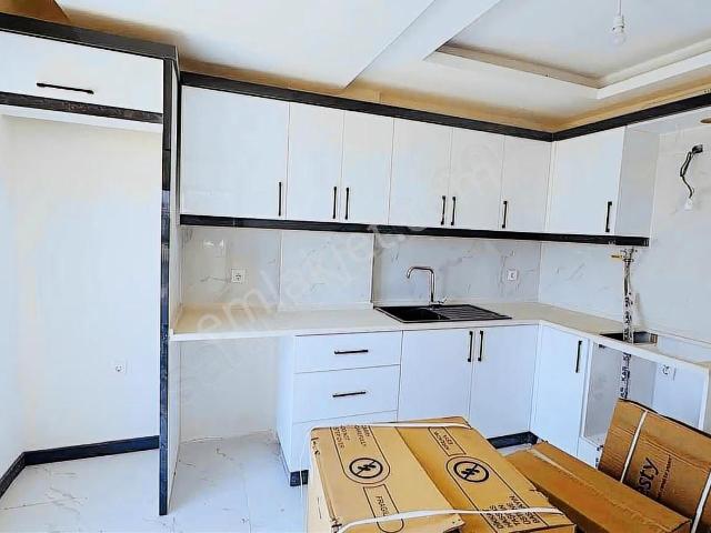 Torbalı Mahallesinde 2+1 Havuzlu Site İçerisinde Yerden Isıtmalı