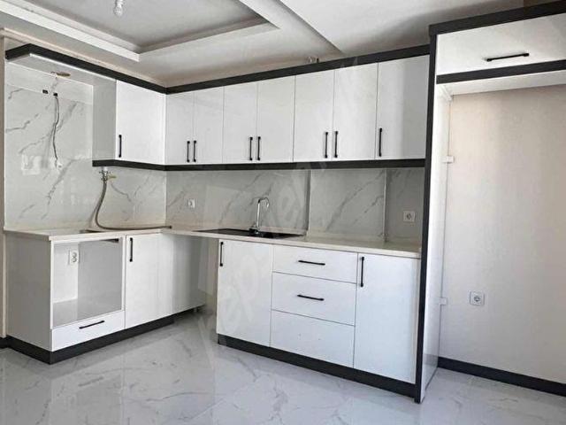 TORBALI MAHALLESİNDE HAVUZLU BUTİK SİTE İÇERİSİNDE 2+1