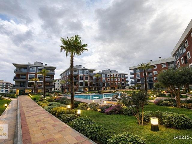 TORBALI MH. KİPA MEVKİ 3+1 HAVUZLU SİTE İÇİ SATILIK LÜX DAİRE