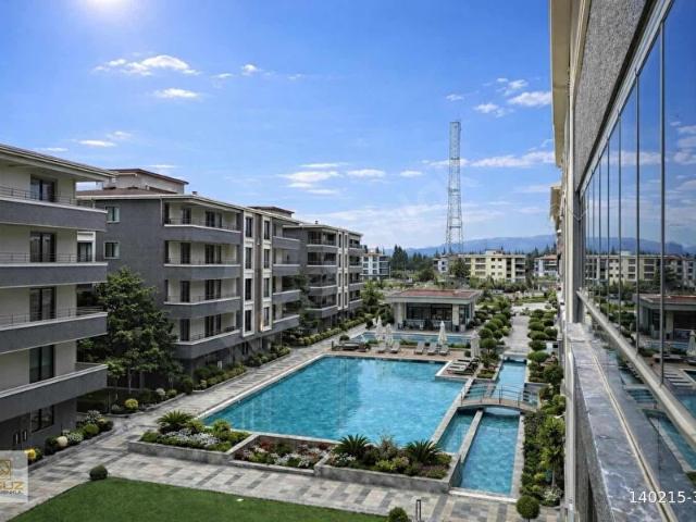 TORBALI DA HAVUZLU SİTE İÇERİSİNDE3+1 165 M2 ULTRA LÜX DAİRELER