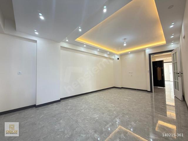 TORBALI YEDİEYLÜL'DE SATILIK SİTE İÇİ 2+1 LÜKS DAIRE 105M