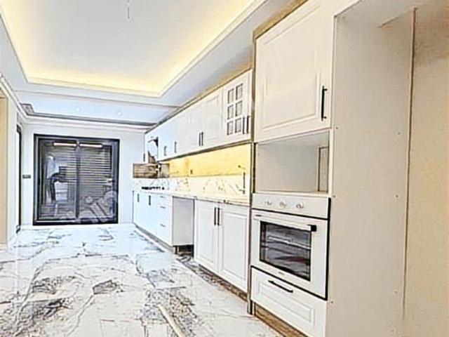 TORBALININ EN BÜYÜK BALKONLU EN ŞIK EVİ