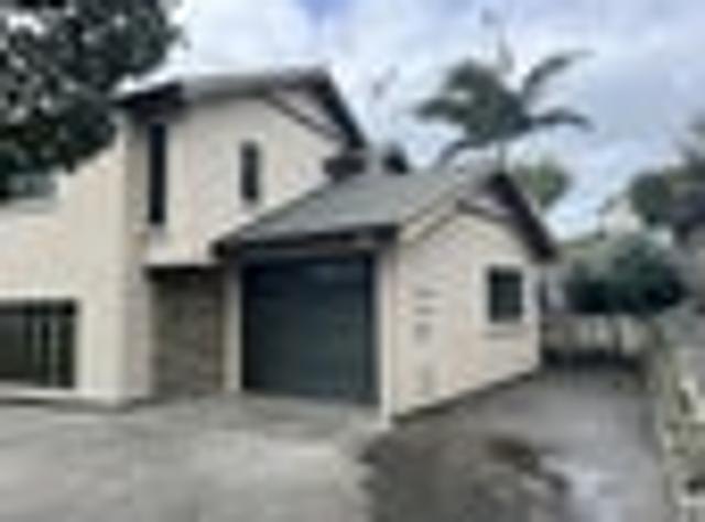 Torbay, 3 bedrooms, $950 pw