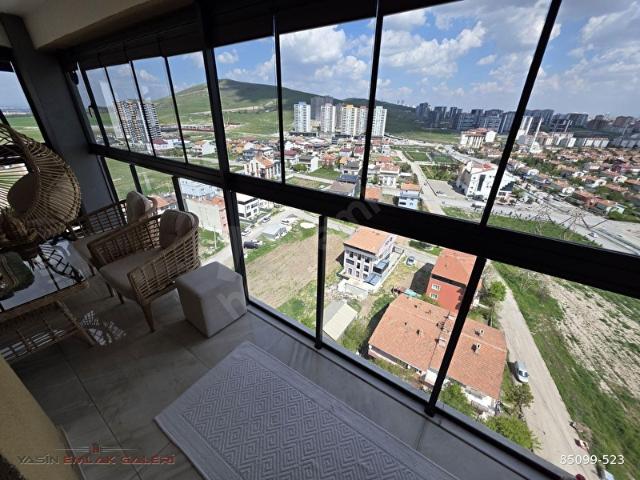 Törekent mah newara towers da ön cephe exrta yapılı masrafsız.