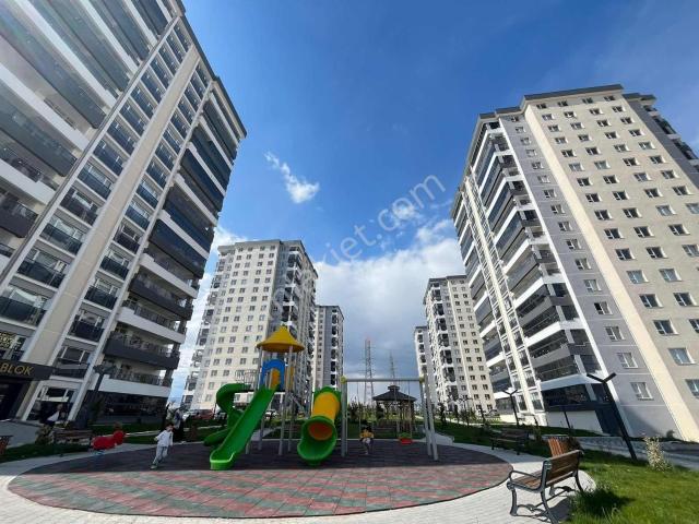 Törekent Mahallesi Katta Sıfır 4+1 Daire
