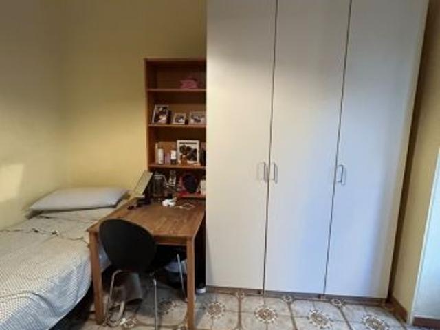 Torino Centro: camera per studentesse in appartamento condiviso