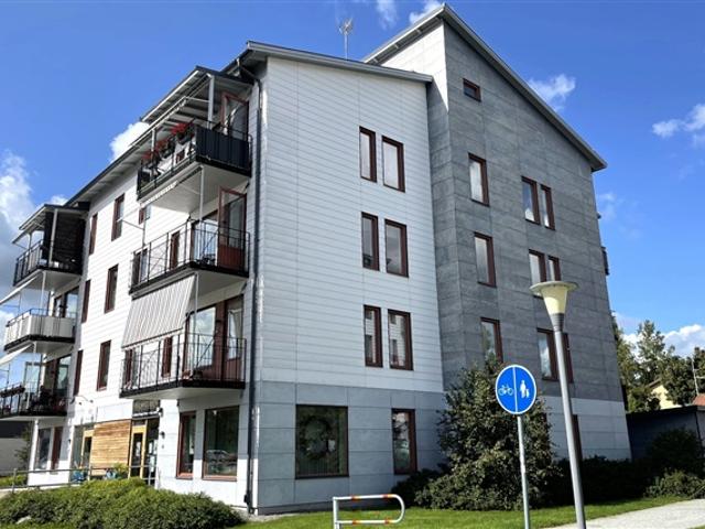 Torngatan, 84 m2, 4 rum, 13 600 kr, Östervåla, Västmanland