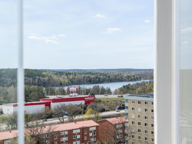 Tornslingan 37