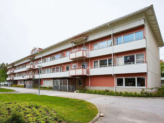Tornsvalegatan 13