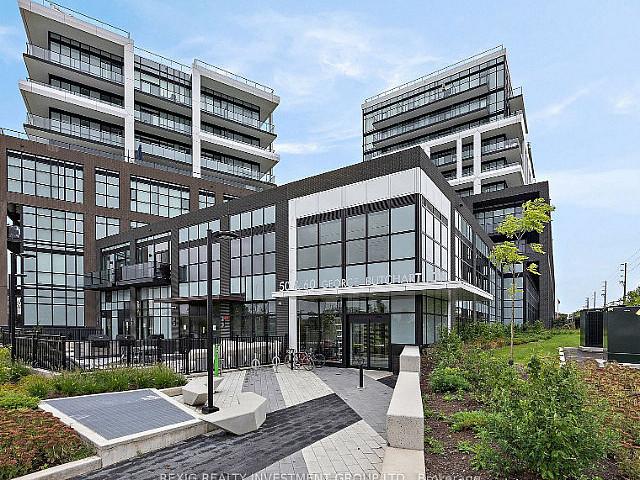 Toronto Keele/ Downsview Park 2 Bdrm 2 Bth