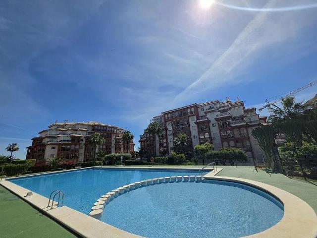 TORREBLANCA 2 HABS, GRAN TERRAZA..SUR. PLAZA PARKING,PISCINA COMUNITARIA